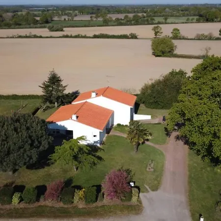 Maison De Avec Et Sauna A Commequiers, 12 A 14 Personnes 別荘